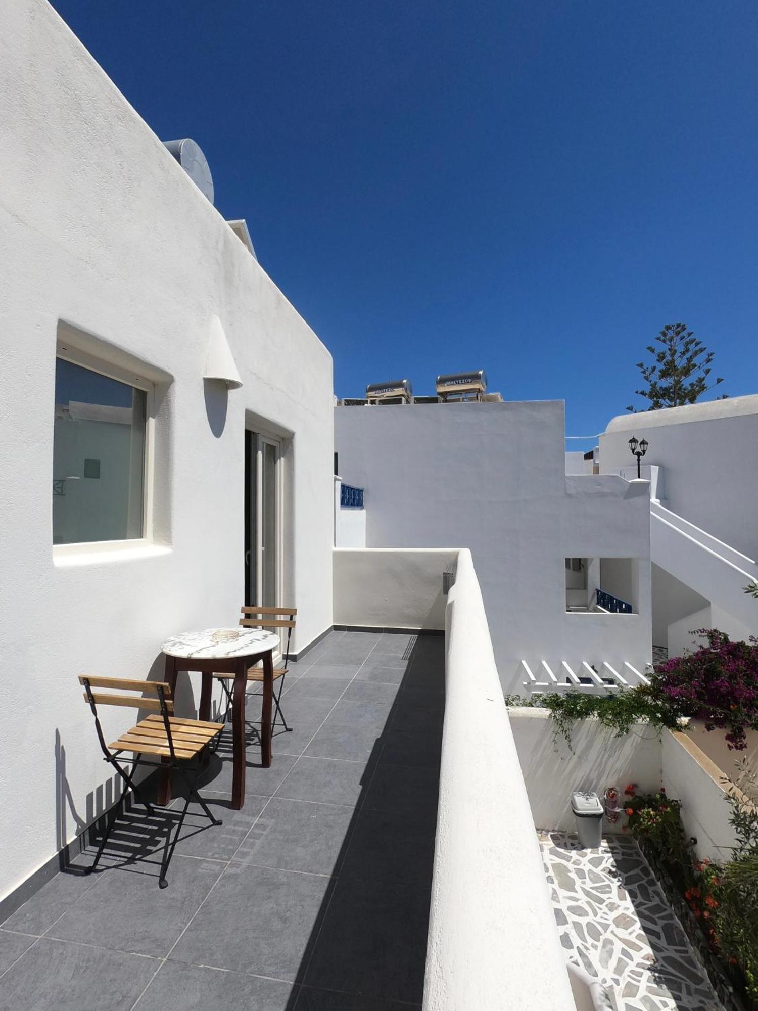 Anny Studios Perissa Beach Exterior foto